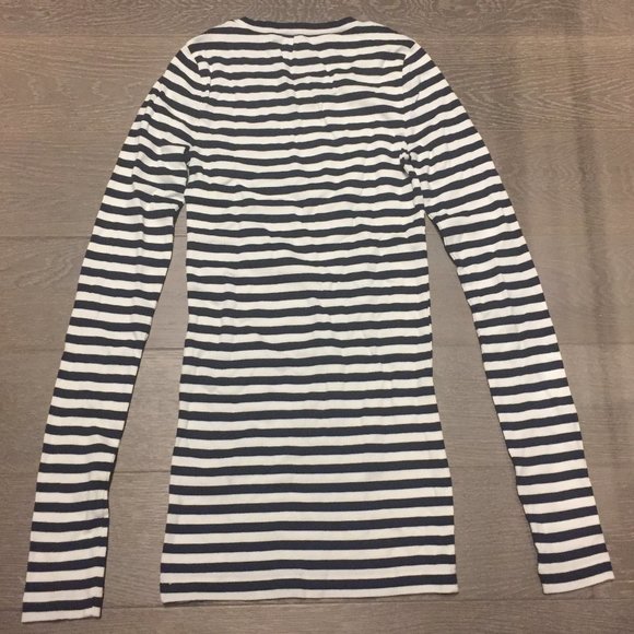 J.CREW Perfect Fit striped long sleeve top - NWT - Picture 2 of 3